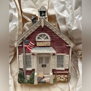 Brian Baker's Deja Vu Collectors - One Room School House - # 1524